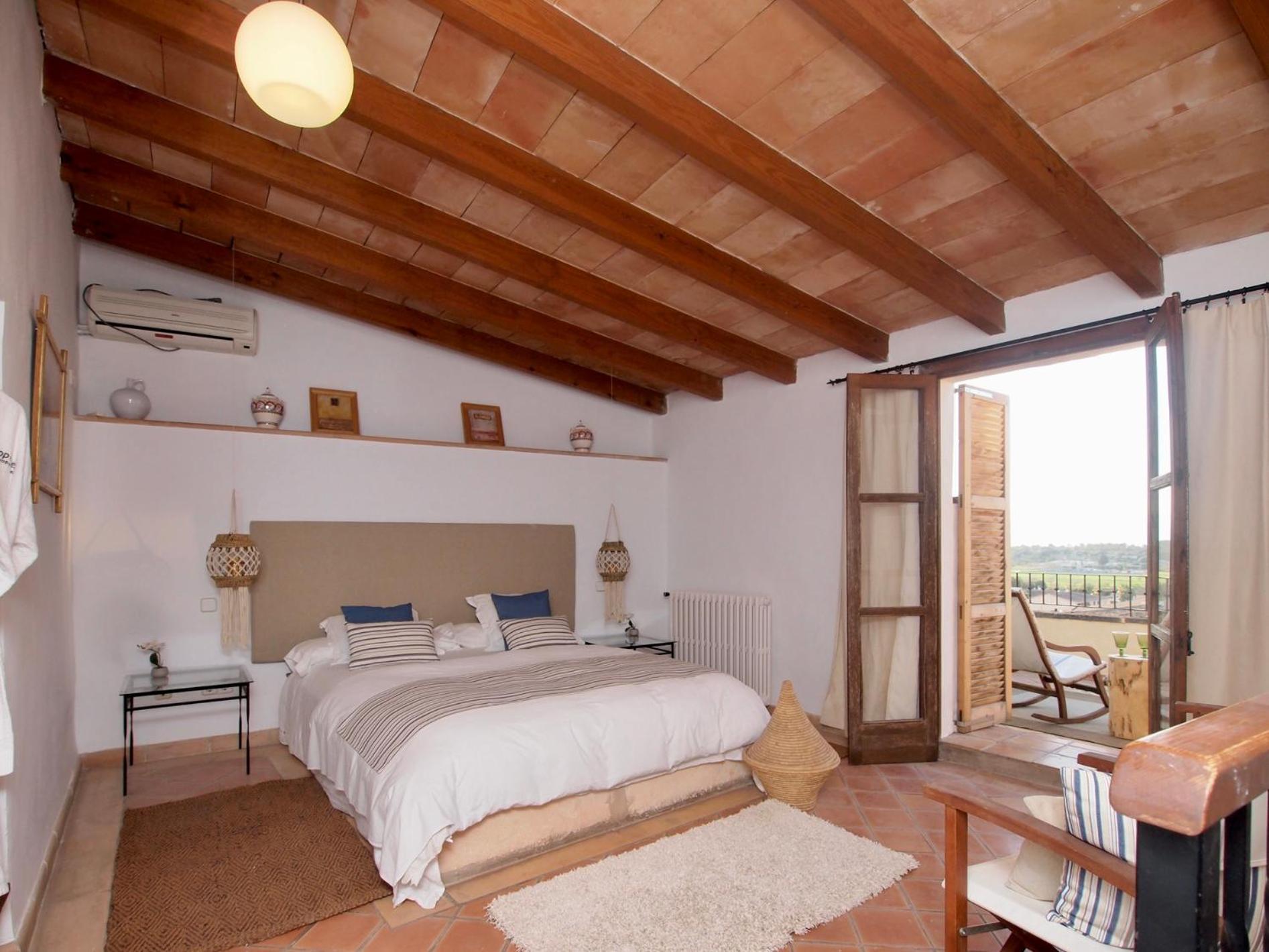 Leon De Sineu Villa Bagian luar foto